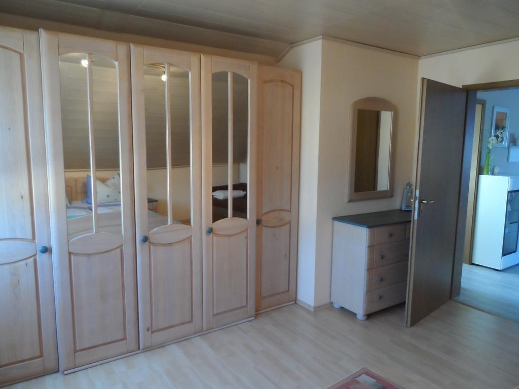 Apartamento Haus Rossner Nemmersdorf Exterior foto